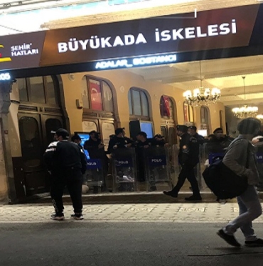 Adalar iskelesi